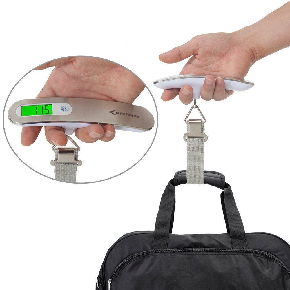 旅行カバンの重さをを手軽に測れるデジタル計量器