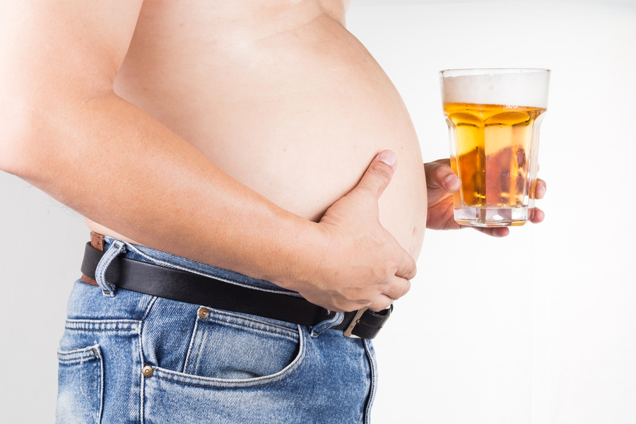 「ビールは糖質が多いので太る」はウソ!?　むしろビール酵母で痩せる？
