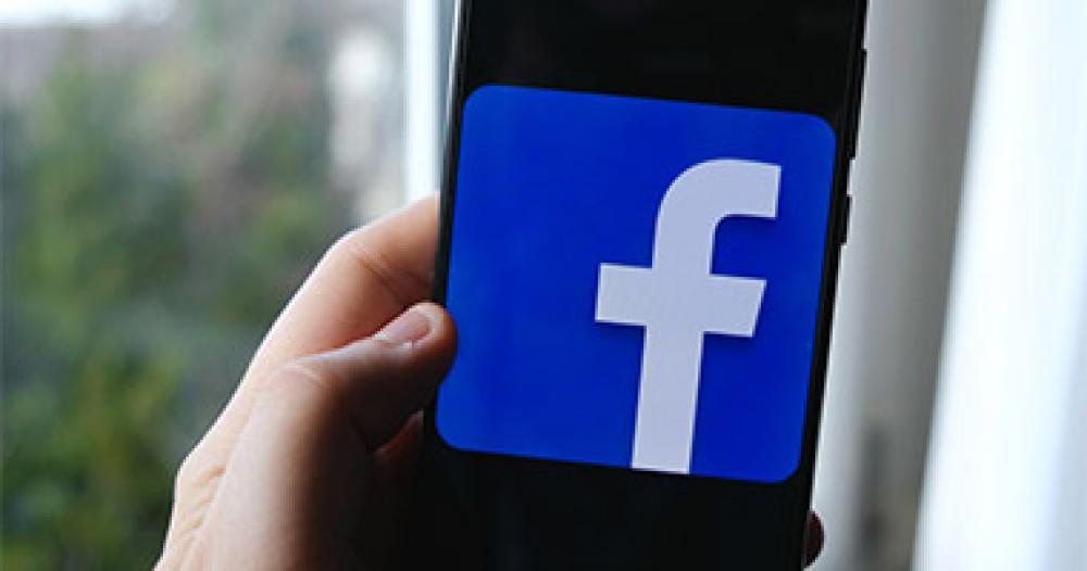 Facebook スマホだけで360度写真を撮って投稿したい Otona Life オトナライフ Otona Life オトナライフ