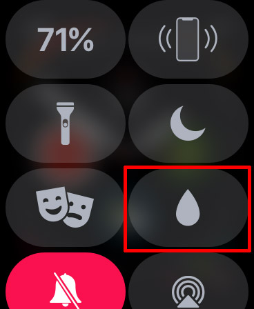Apple Watch(アップルウォッチ)の画面に水滴が付いて誤作動するのを防ぐ方法