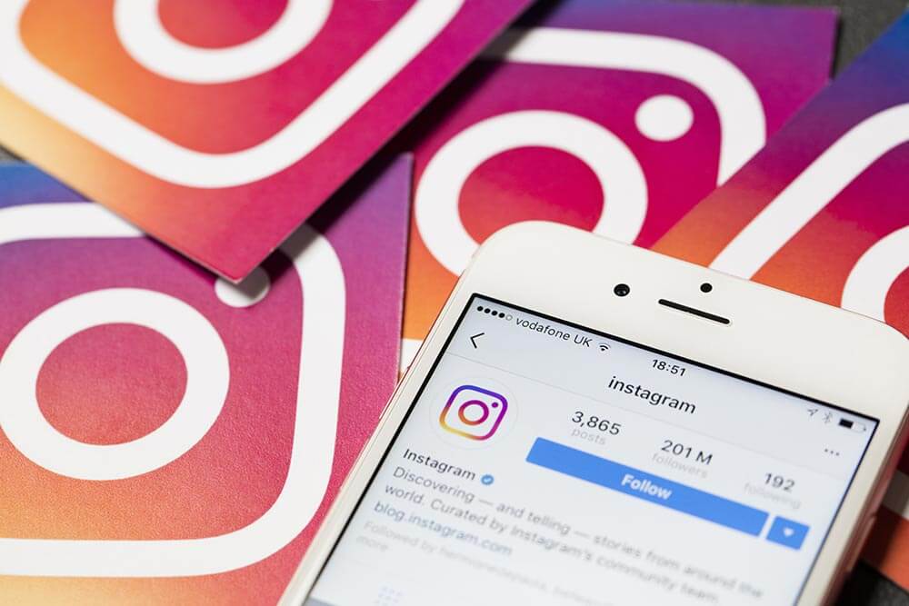 インスタグラム（Instagram）で複数のアカウント（サブアカ）使う方法！
