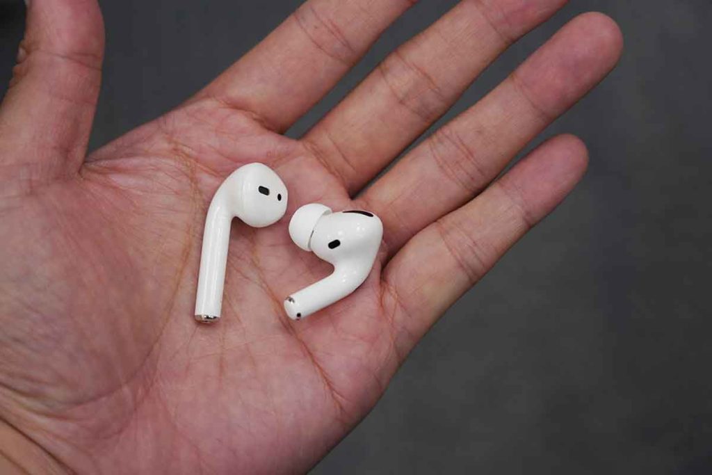AirPods・AirPods Proを片耳だけで使う方法 独立ワイヤレスだから簡単にできる!