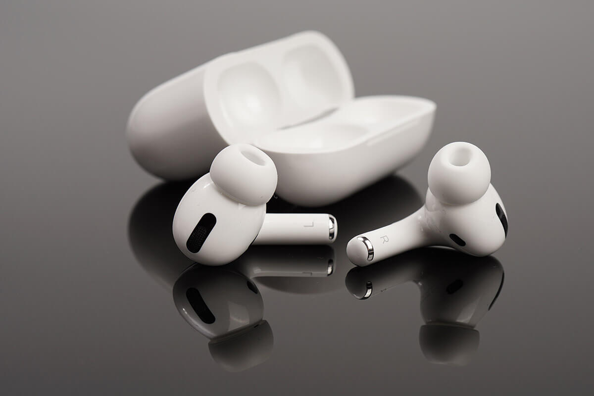 「AirPods」