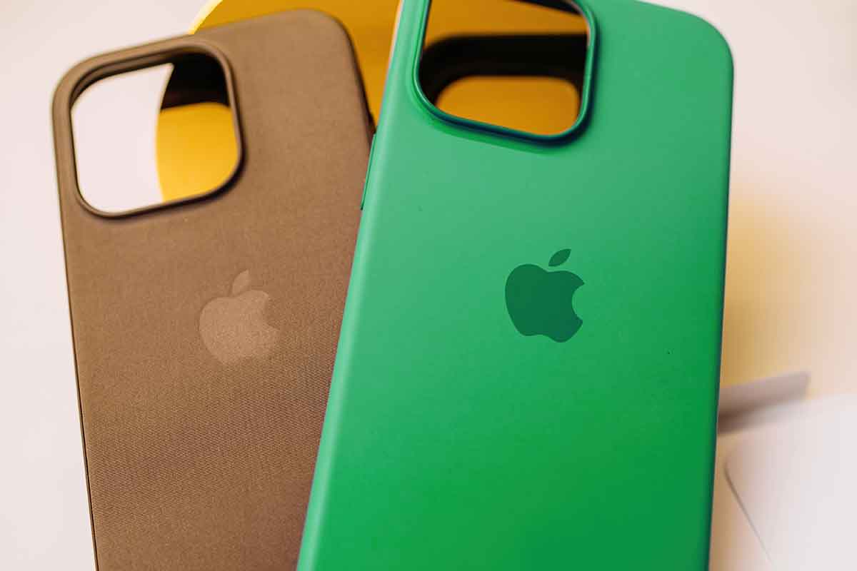 iPhoneケース、同じサイズを購入したのに使えないのはなぜ？